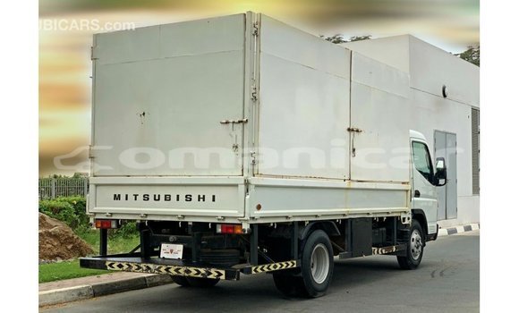 Buy Import Mitsubishi Carisma White Car in Import - Dubai in Dhufar Buy Import Mitsubishi Carisma White Car in Import - Dubai in Dhufar