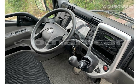 Buy Import Mitsubishi Carisma White Car in Import - Dubai in Dhufar Buy Import Mitsubishi Carisma White Car in Import - Dubai in Dhufar