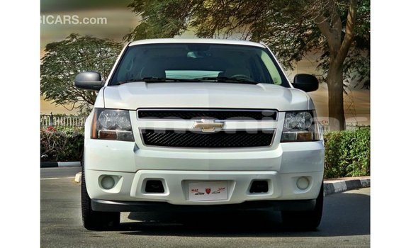 Buy Import Chevrolet Tahoe White Car in Import - Dubai in Dhufar Buy Import Chevrolet Tahoe White Car in Import - Dubai in Dhufar