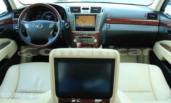 Buy Import Lexus LS White Car in Import - Dubai in Dhufar Buy Import Lexus LS White Car in Import - Dubai in Dhufar