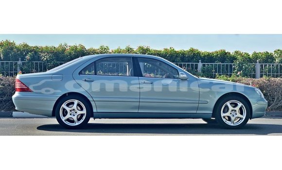 Buy Import Mercedes-Benz 200 Blue Car in Import - Dubai in Dhufar Buy Import Mercedes-Benz 200 Blue Car in Import - Dubai in Dhufar