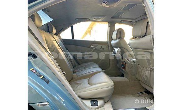 Buy Import Mercedes-Benz 200 Blue Car in Import - Dubai in Dhufar Buy Import Mercedes-Benz 200 Blue Car in Import - Dubai in Dhufar