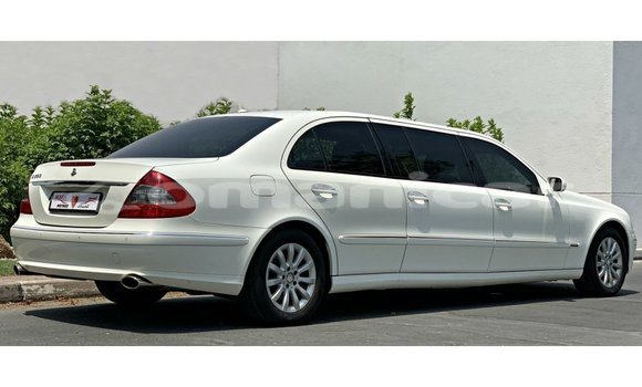 Buy Import Mercedes-Benz 200 White Car in Import - Dubai in Dhufar Buy Import Mercedes-Benz 200 White Car in Import - Dubai in Dhufar