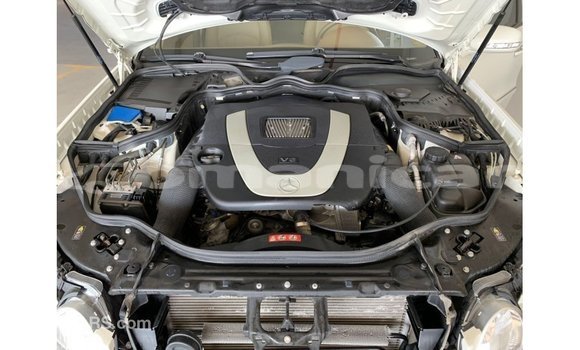 Buy Import Mercedes-Benz 200 White Car in Import - Dubai in Dhufar Buy Import Mercedes-Benz 200 White Car in Import - Dubai in Dhufar