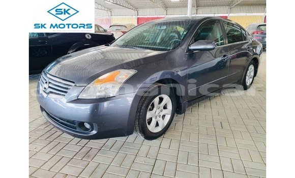 Buy Import Nissan Altima Other Car in Import - Dubai in Dhufar