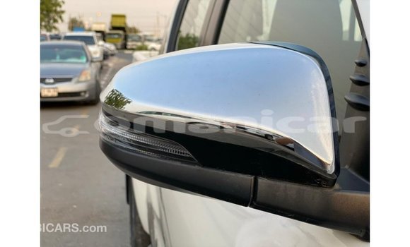 Buy Import Toyota Hilux White Car in Import - Dubai in Dhufar Buy Import Toyota Hilux White Car in Import - Dubai in Dhufar