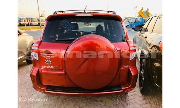 Buy Import Toyota 4Runner Red Car in Import - Dubai in Dhufar Buy Import Toyota 4Runner Red Car in Import - Dubai in Dhufar
