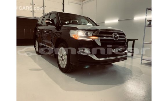 Buy Import Toyota Land Cruiser Black Car in Import - Dubai in Dhufar Buy Import Toyota Land Cruiser Black Car in Import - Dubai in Dhufar
