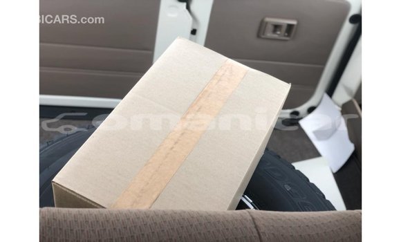 Buy Import Toyota Land Cruiser Other Car in Import - Dubai in Dhufar Buy Import Toyota Land Cruiser Other Car in Import - Dubai in Dhufar