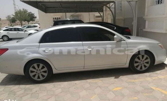 Buy Used Toyota Avalon Silver Car in Muscat in Masqat Buy Used Toyota Avalon Silver Car in Muscat in Masqat