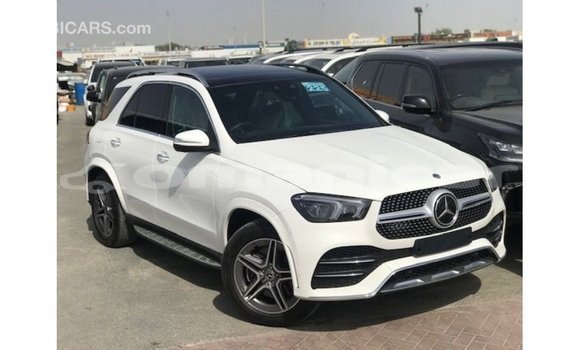 Buy Import Mercedes-Benz GLE White Car in Import - Dubai in Dhufar Buy Import Mercedes-Benz GLE White Car in Import - Dubai in Dhufar