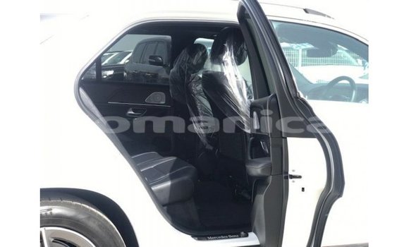 Buy Import Mercedes-Benz GLE White Car in Import - Dubai in Dhufar Buy Import Mercedes-Benz GLE White Car in Import - Dubai in Dhufar