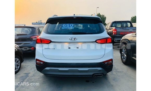 Buy Import Hyundai Santa Fe White Car in Import - Dubai in Dhufar Buy Import Hyundai Santa Fe White Car in Import - Dubai in Dhufar