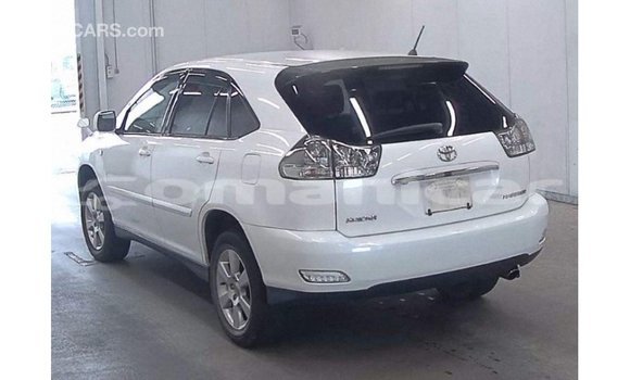 Buy Import Toyota Harrier White Car in Import - Dubai in Dhufar Buy Import Toyota Harrier White Car in Import - Dubai in Dhufar