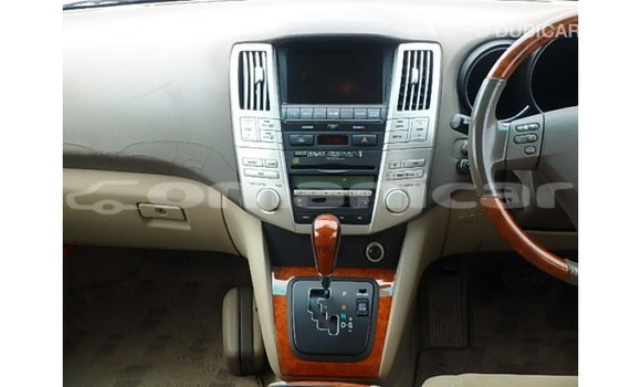 Buy Import Toyota Harrier White Car in Import - Dubai in Dhufar Buy Import Toyota Harrier White Car in Import - Dubai in Dhufar