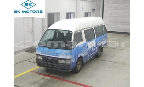 Buy Import Nissan Caravan White Car in Import - Dubai in Dhufar Buy Import Nissan Caravan White Car in Import - Dubai in Dhufar