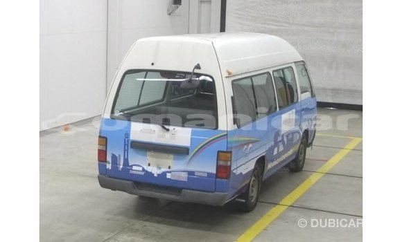 Buy Import Nissan Caravan White Car in Import - Dubai in Dhufar Buy Import Nissan Caravan White Car in Import - Dubai in Dhufar