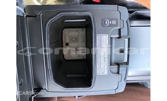 Buy Import Toyota Land Cruiser Black Car in Import - Dubai in Dhufar Buy Import Toyota Land Cruiser Black Car in Import - Dubai in Dhufar