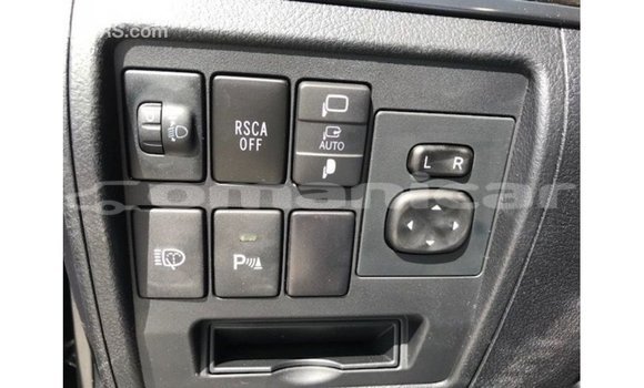 Buy Import Toyota Land Cruiser Black Car in Import - Dubai in Dhufar Buy Import Toyota Land Cruiser Black Car in Import - Dubai in Dhufar