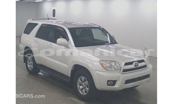 Buy Import Toyota Hilux White Car in Import - Dubai in Dhufar Buy Import Toyota Hilux White Car in Import - Dubai in Dhufar