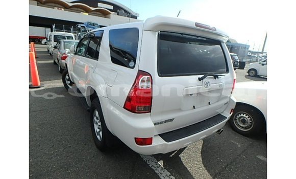 Buy Import Toyota Hilux White Car in Import - Dubai in Dhufar Buy Import Toyota Hilux White Car in Import - Dubai in Dhufar