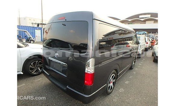 Buy Import Toyota Hiace Other Car in Import - Dubai in Dhufar Buy Import Toyota Hiace Other Car in Import - Dubai in Dhufar