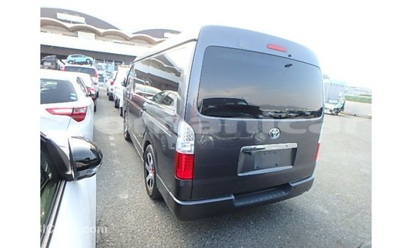 Buy Import Toyota Hiace Other Car in Import - Dubai in Dhufar Buy Import Toyota Hiace Other Car in Import - Dubai in Dhufar