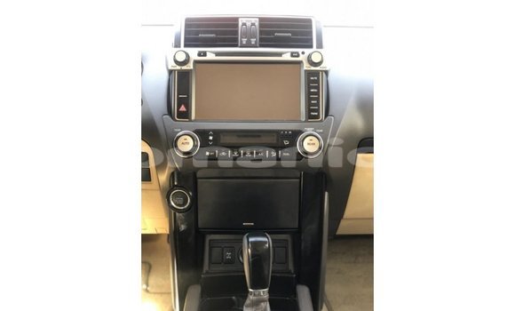 Buy Import Toyota Prado White Car in Import - Dubai in Dhufar Buy Import Toyota Prado White Car in Import - Dubai in Dhufar
