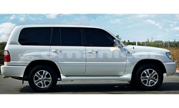 Buy Import Lexus LX White Car in Import - Dubai in Dhufar Buy Import Lexus LX White Car in Import - Dubai in Dhufar