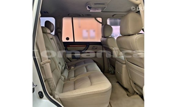 Buy Import Lexus LX White Car in Import - Dubai in Dhufar Buy Import Lexus LX White Car in Import - Dubai in Dhufar