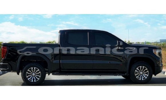 Buy Import GMC Sierra Black Car in Import - Dubai in Dhufar Buy Import GMC Sierra Black Car in Import - Dubai in Dhufar