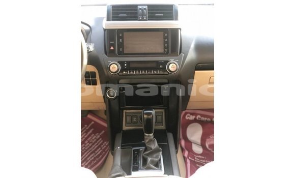 Buy Import Toyota Prado White Car in Import - Dubai in Dhufar Buy Import Toyota Prado White Car in Import - Dubai in Dhufar