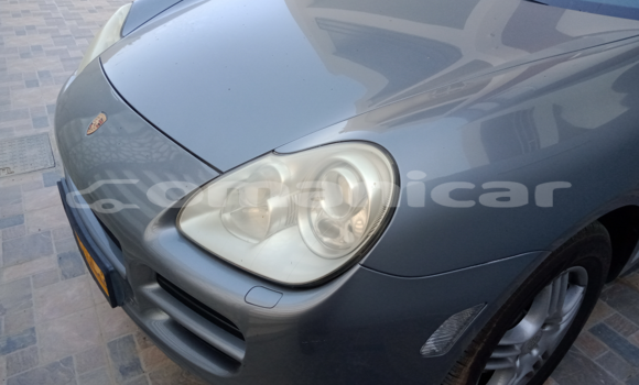 Buy Used Porsche Cayenne Silver Car in Suhar in al-Batinah Buy Used Porsche Cayenne Silver Car in Suhar in al-Batinah