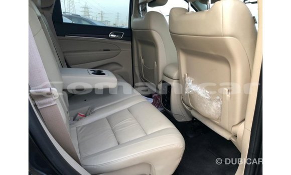 Buy Import Jeep Grand Cherokee Black Car in Import - Dubai in Dhufar Buy Import Jeep Grand Cherokee Black Car in Import - Dubai in Dhufar