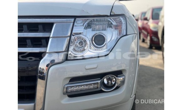 Buy Import Mitsubishi Pajero Black Car in Import - Dubai in Dhufar Buy Import Mitsubishi Pajero Black Car in Import - Dubai in Dhufar