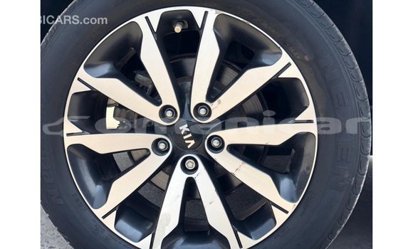 Buy Import Kia Sportage Other Car in Import - Dubai in Dhufar Buy Import Kia Sportage Other Car in Import - Dubai in Dhufar
