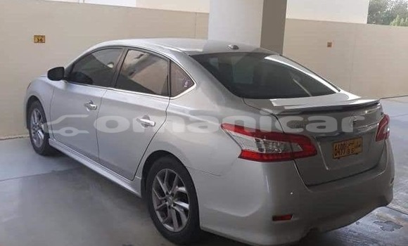 Buy Used Nissan Sentra Silver Car in Azaiba in Masqat Buy Used Nissan Sentra Silver Car in Azaiba in Masqat