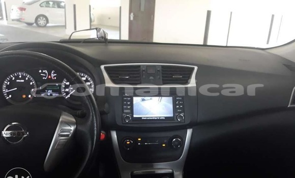 Buy Used Nissan Sentra Silver Car in Azaiba in Masqat Buy Used Nissan Sentra Silver Car in Azaiba in Masqat