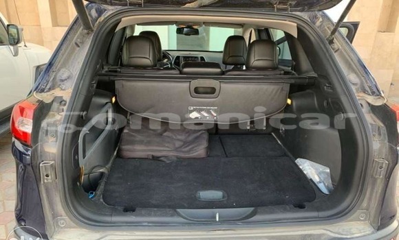 Buy Used Jeep Cherokee Black Car in Bawshar in Masqat Buy Used Jeep Cherokee Black Car in Bawshar in Masqat