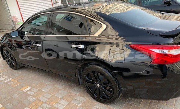 Buy Used Nissan Altima Black Car in Bawshar in Masqat Buy Used Nissan Altima Black Car in Bawshar in Masqat