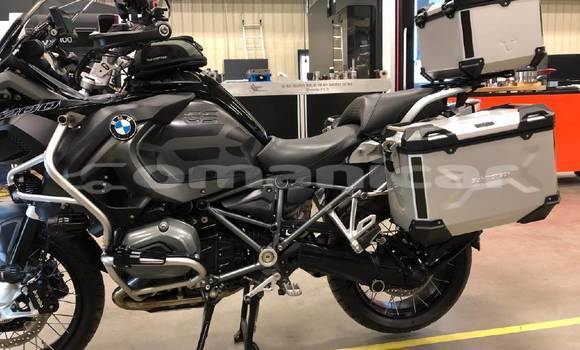 Buy Used BMW R1200GS Adventure Black Bike in al–Buraymi in adh-Dhahirah Buy Used BMW R1200GS Adventure Black Bike in al–Buraymi in adh-Dhahirah