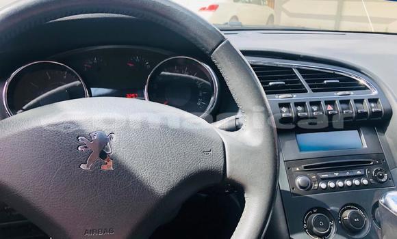 Buy Used Peugeot 3008 Silver Car in Ibra in ash-Sharqiyah