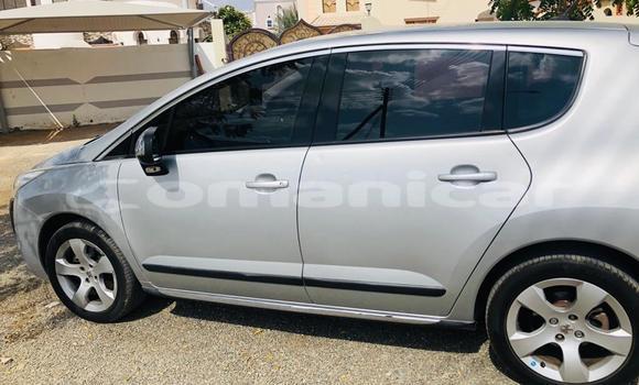 Buy Used Peugeot 3008 Silver Car in Ibra in ash-Sharqiyah Buy Used Peugeot 3008 Silver Car in Ibra in ash-Sharqiyah