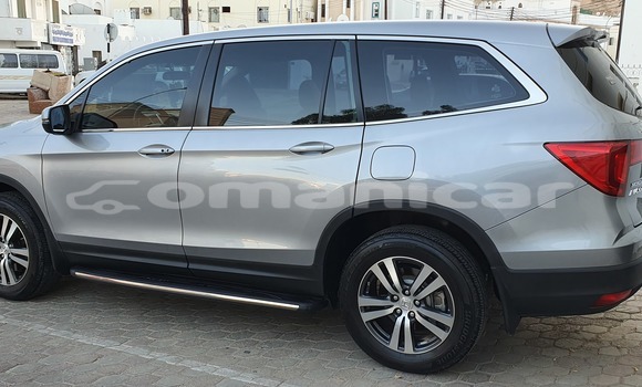 Buy Used Honda Pilot Silver Car in Muttrah in Masqat Buy Used Honda Pilot Silver Car in Muttrah in Masqat