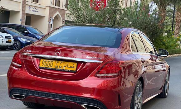 Buy Used Mercedes Viano Red Car in Al khuwair in al-Batinah Buy Used Mercedes Viano Red Car in Al khuwair in al-Batinah