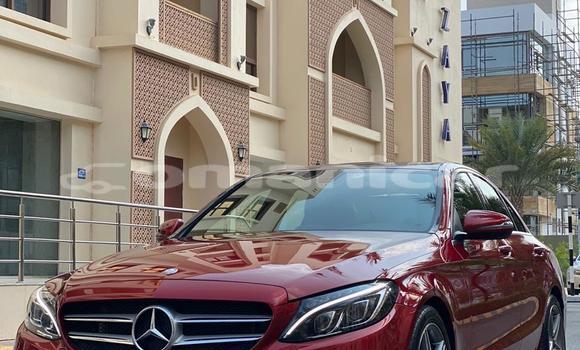 Buy Used Mercedes Viano Red Car in Al khuwair in al-Batinah Buy Used Mercedes Viano Red Car in Al khuwair in al-Batinah