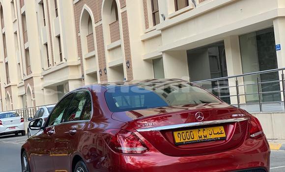 Buy Used Mercedes Viano Red Car in Al khuwair in al-Batinah Buy Used Mercedes Viano Red Car in Al khuwair in al-Batinah