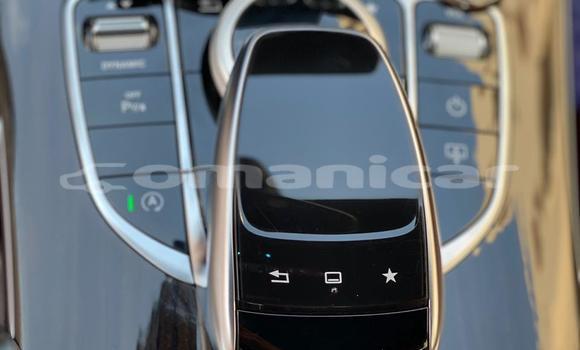 Buy Used Mercedes Viano Red Car in Al khuwair in al-Batinah Buy Used Mercedes Viano Red Car in Al khuwair in al-Batinah