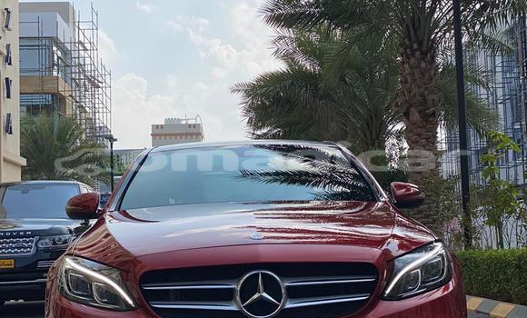 Buy Used Mercedes Viano Red Car in Al khuwair in al-Batinah Buy Used Mercedes Viano Red Car in Al khuwair in al-Batinah