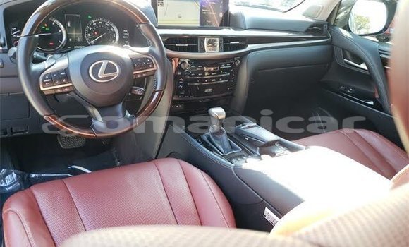Buy Used Lexus LX Black Car in Muscat in Masqat Buy Used Lexus LX Black Car in Muscat in Masqat